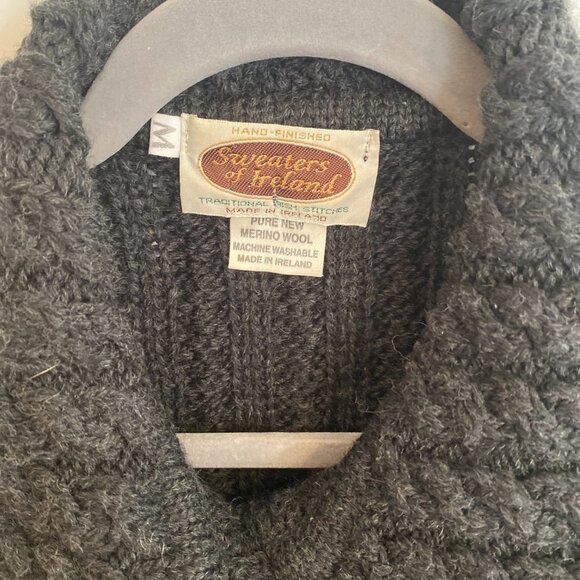 Hand-Finished Sweaters of Ireland Wool Cardigan - Picture 7 of 10